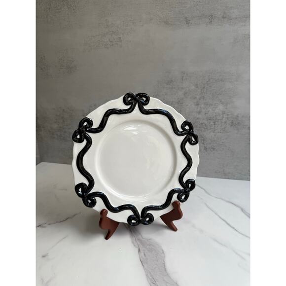 Anthropologie Benedita Bow Stoneware Dinner Plate 10" Plate Black Bow Border - Picture 1 of 5